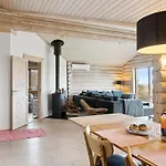 Guthfast - 50m From The Sea By Interhome